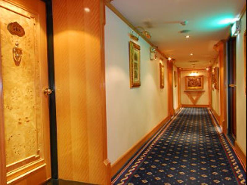 Karo Hotel Kaohsiung Exterior foto